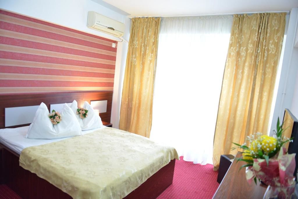 Отель Hotel Valahia Тырговиште-48